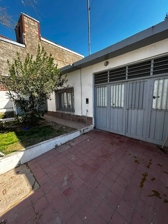 Casa en venta en Guaymallén, foto 2