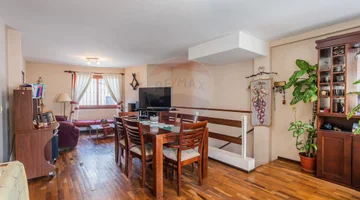 VENTA DE CASA PH 3 DORMITORIOS POCITOS