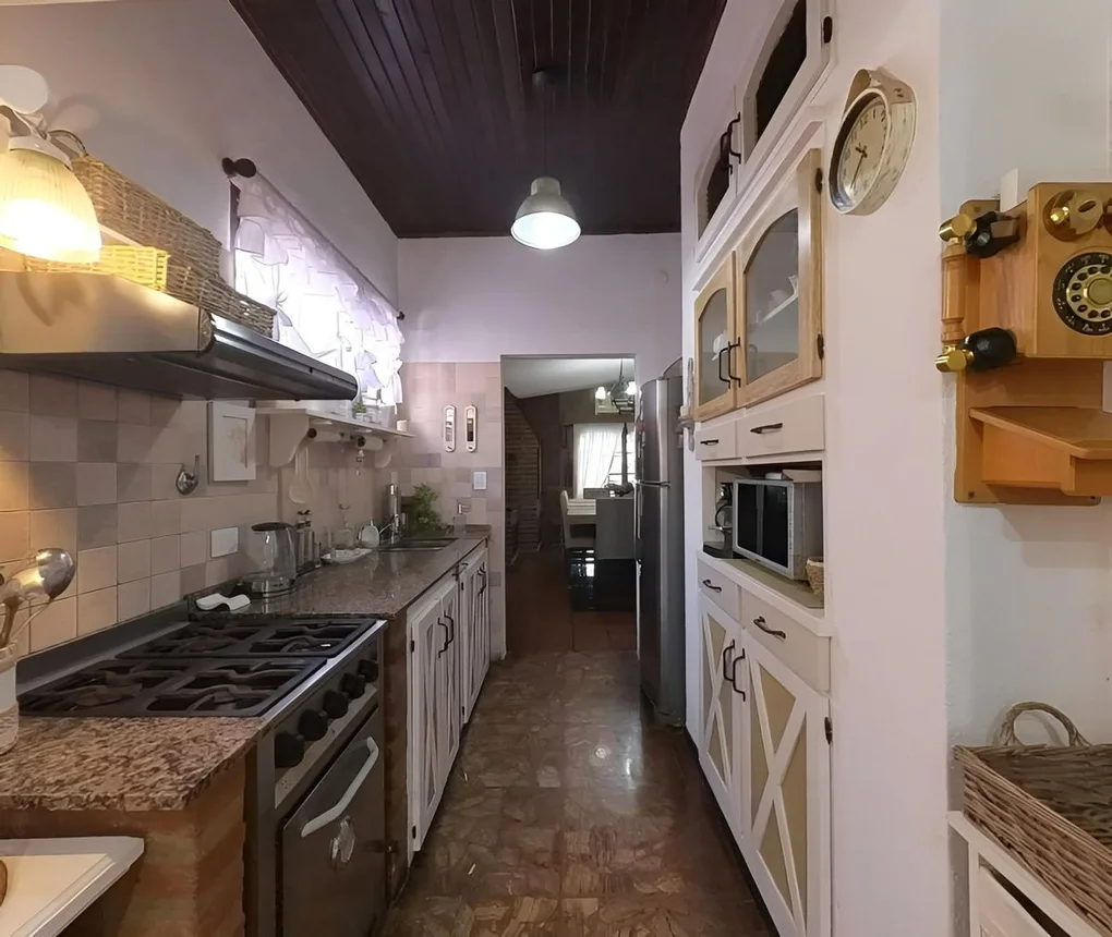 Casa en venta en Remedios de Escalada, foto 2