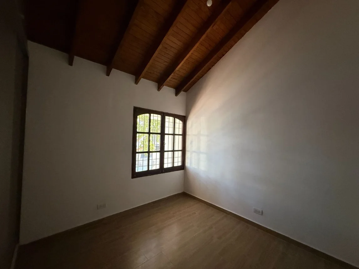 Dúplex de 4 ambientes en alquiler en Mendoza, Luzuriaga 100, foto 5