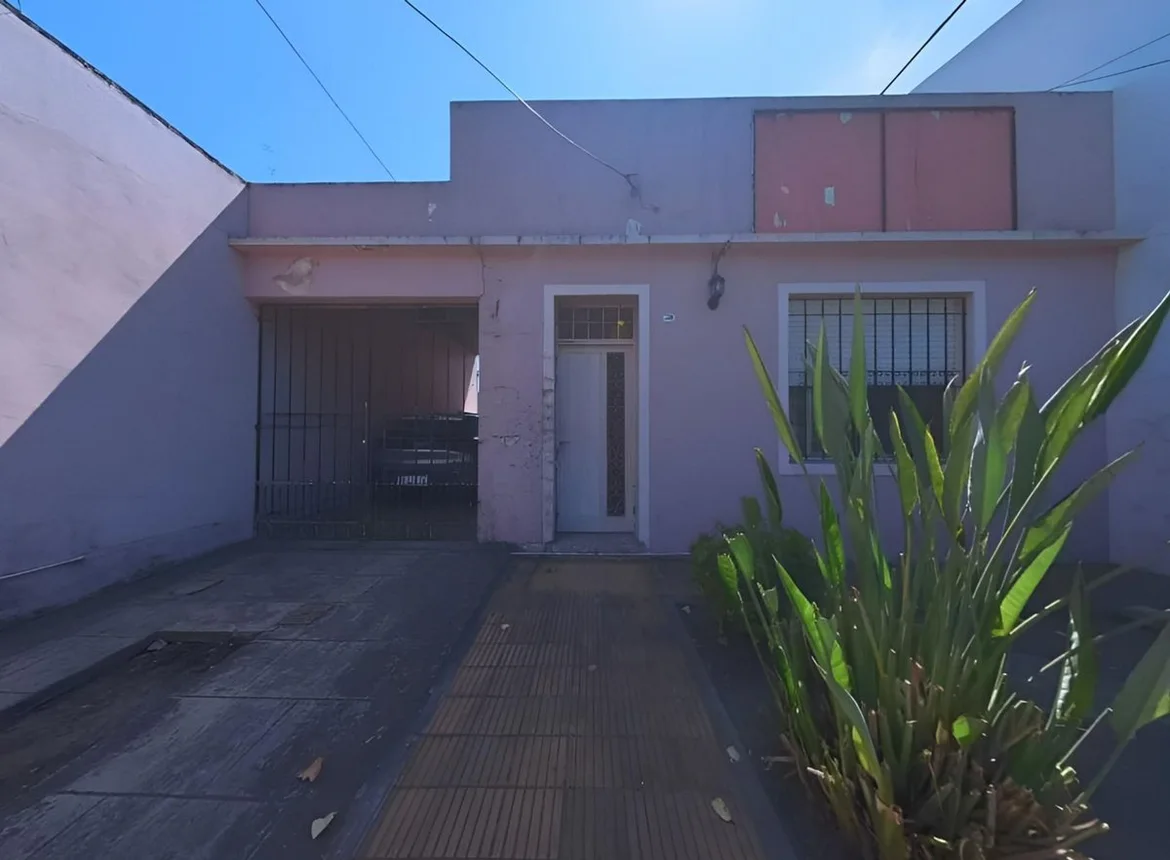 Casa en venta en Morón, foto 2