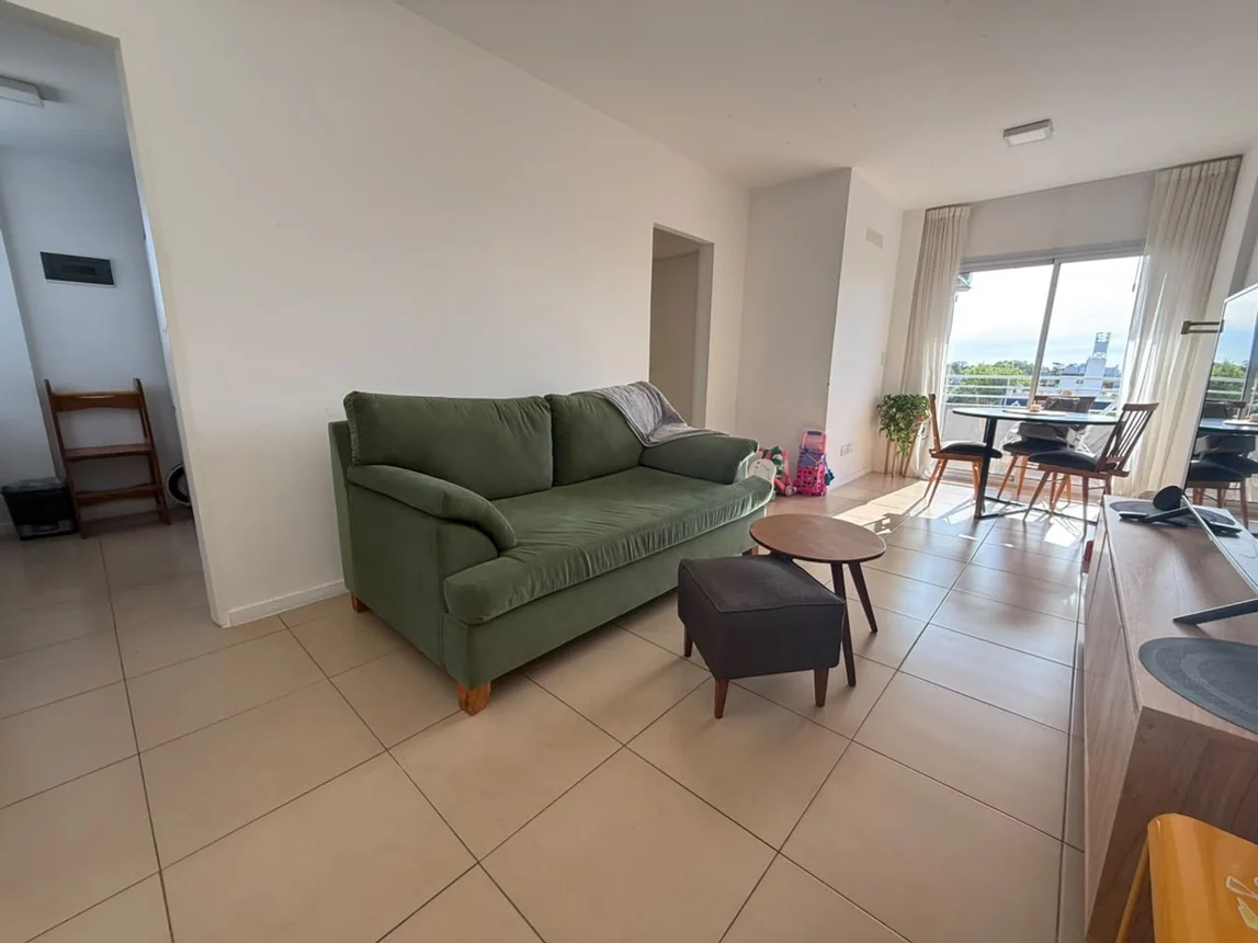 Departamento de 2 ambientes en venta en Banfield, General Vergara 1600