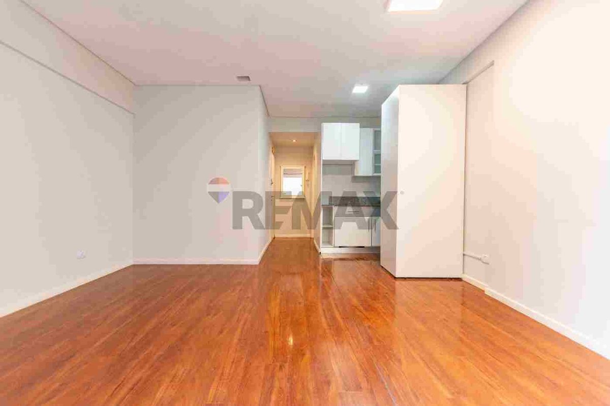 Foto 5 — Monoambiente c/ patio en Recoleta Apto Crédito