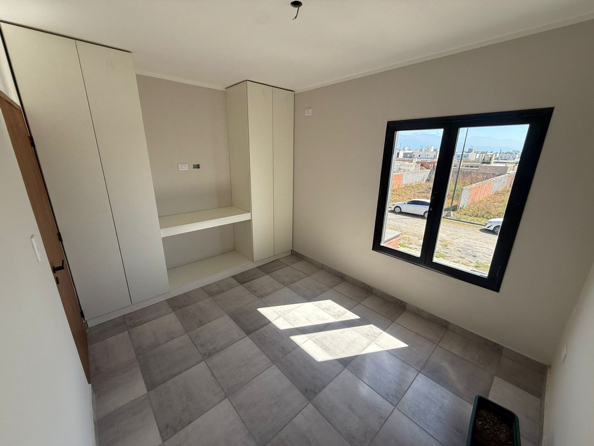 CASA DUPLEX A ESTRENAR EN VENTA VIA AURELIA 2 DORM - foto 13