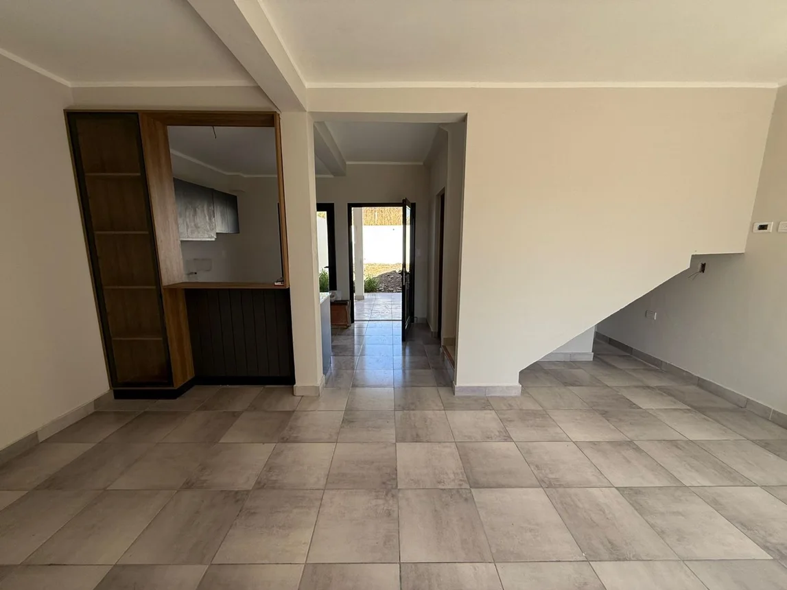 Casa dúplex en venta en Salta, foto 2