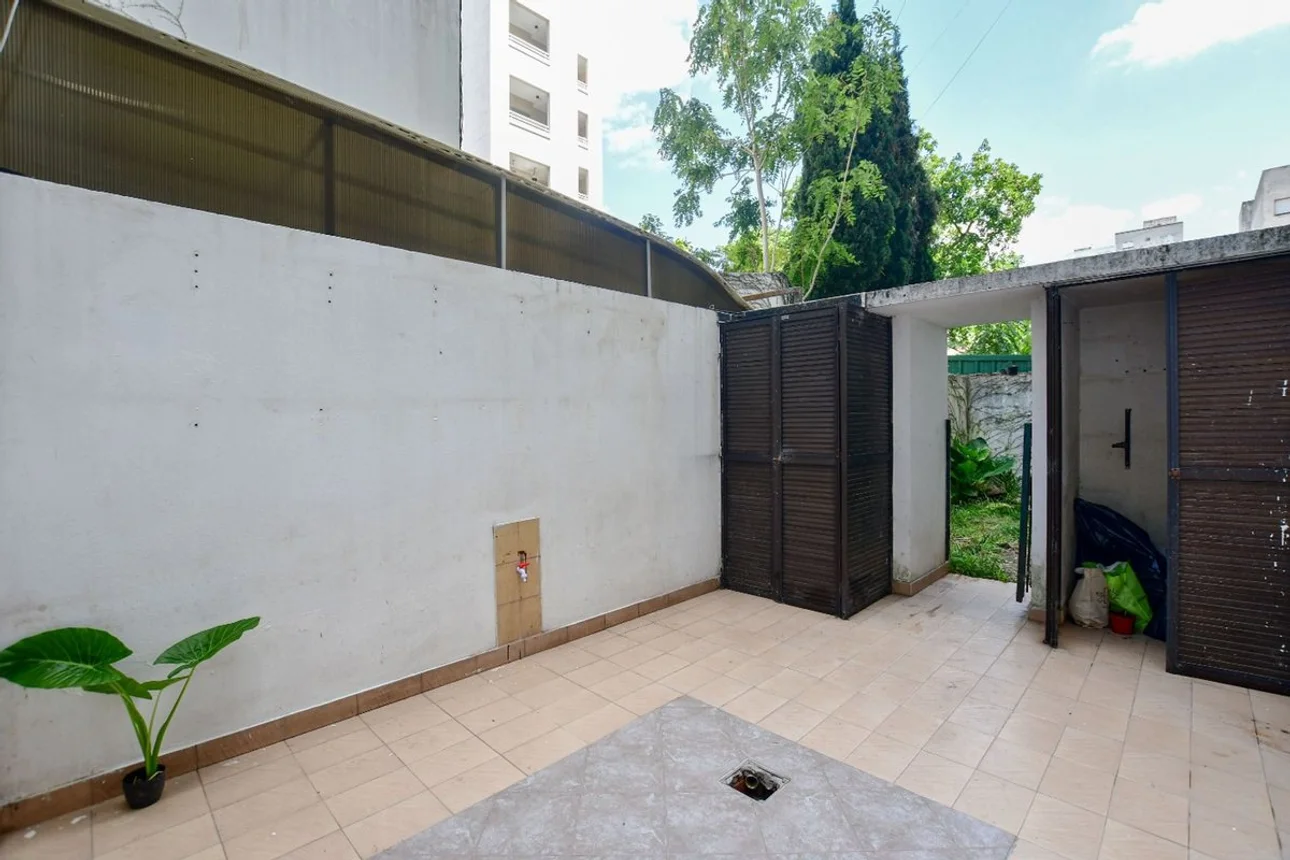 Casa tríplex en venta en La Plata, foto 3