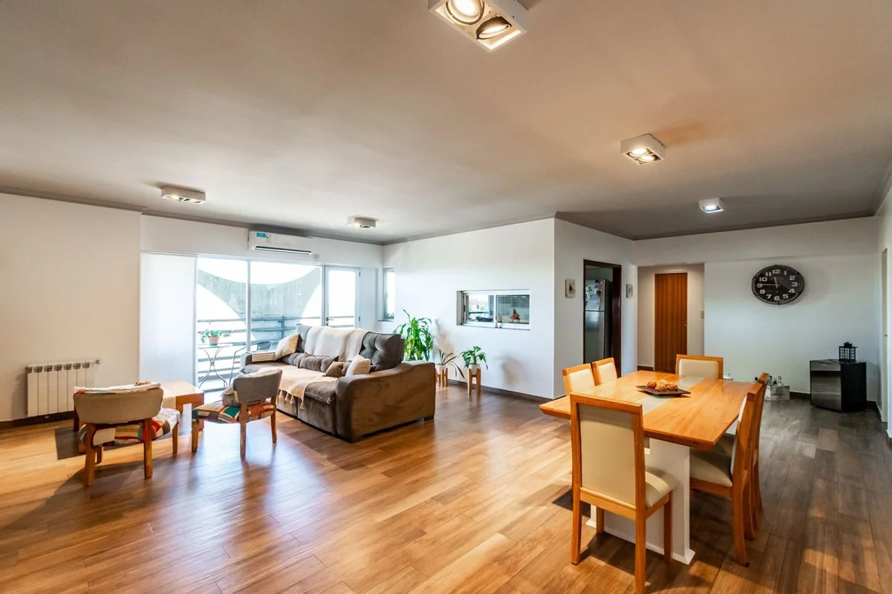 Venta semipiso 4 amb, cochera saenz peña a/credito, foto 1