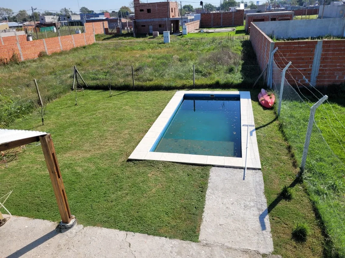 Casa de 4 ambientes en venta en Tristán Suárez, Roque Sáenz Peña 1300, foto 4