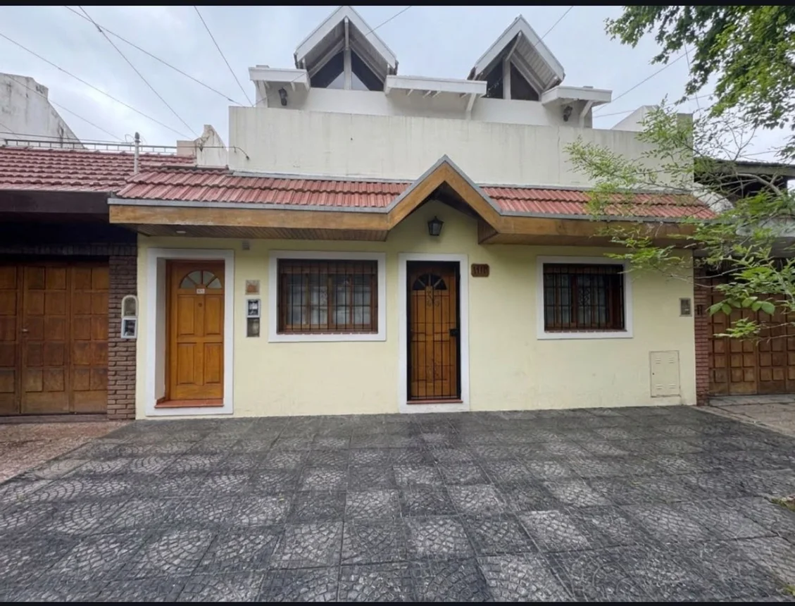 PH de 3 ambientes en venta en Florida Oeste, Francia 3700