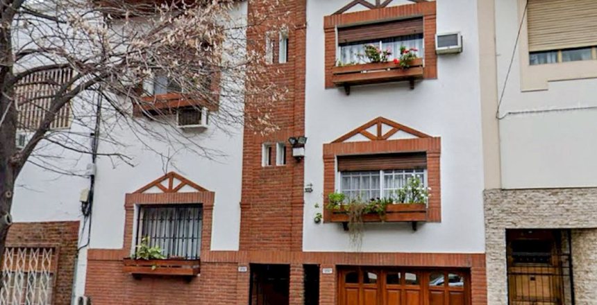 VENTA CASA 5 AMB CON TERRAZA - PARQUE CHACABUCO