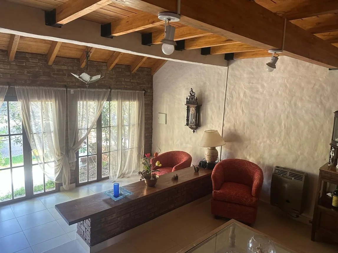 Casa en venta en Mendoza, foto 3
