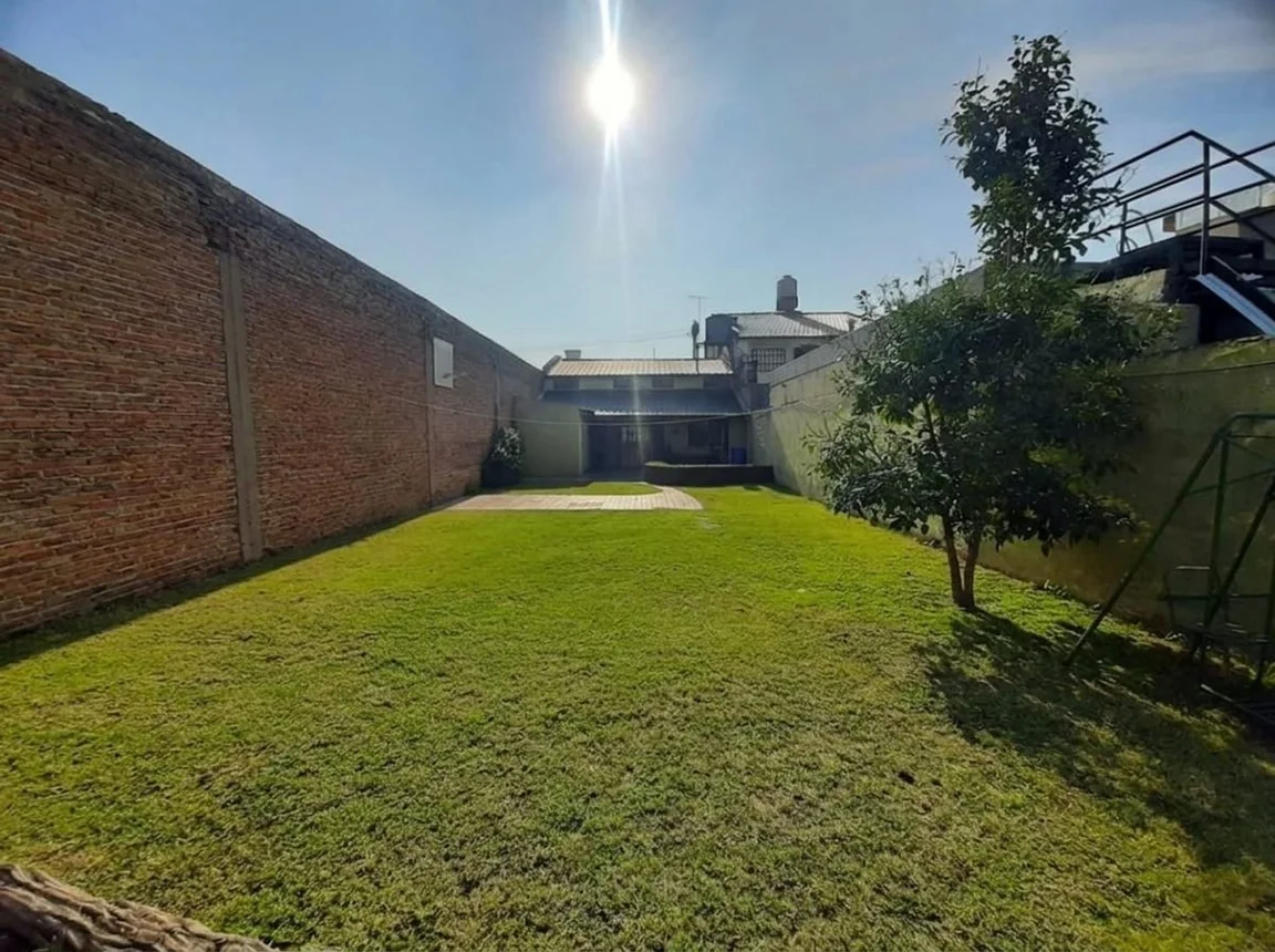 Casa en venta en Remedios de Escalada, foto 2