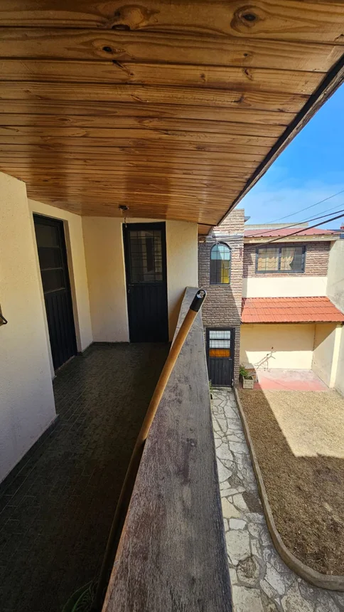 Casa en venta en Lanús Oeste, foto 3