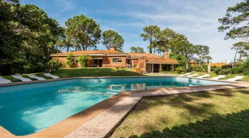 Venta  exclusiva casa Playa Mansa, Punta del Este