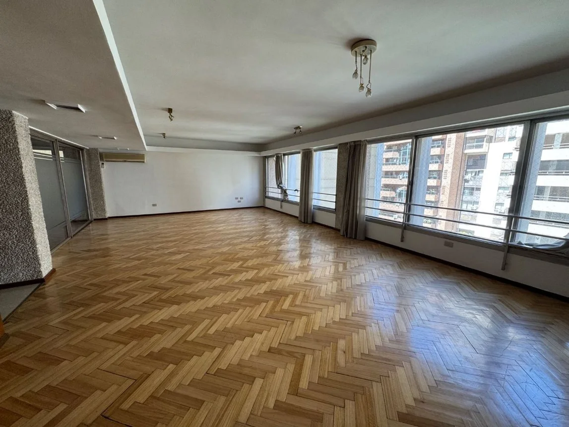 Piso de 4 ambientes en venta en Córdoba, San Lorenzo 500