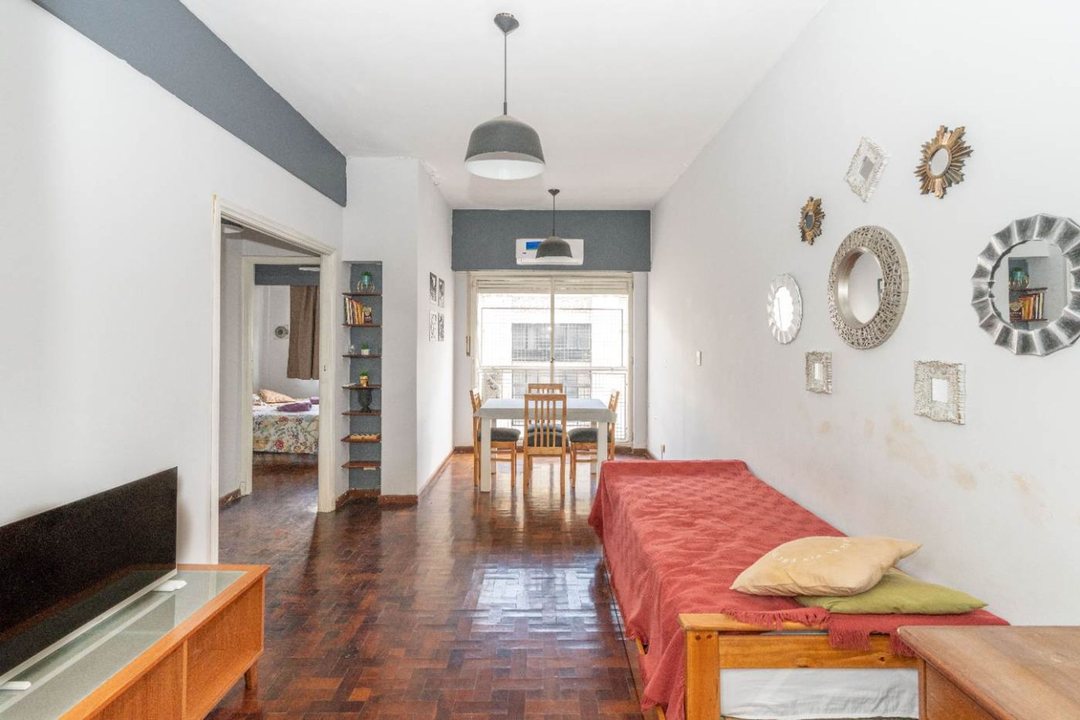 2 Ambientes en Venta en Microcentro