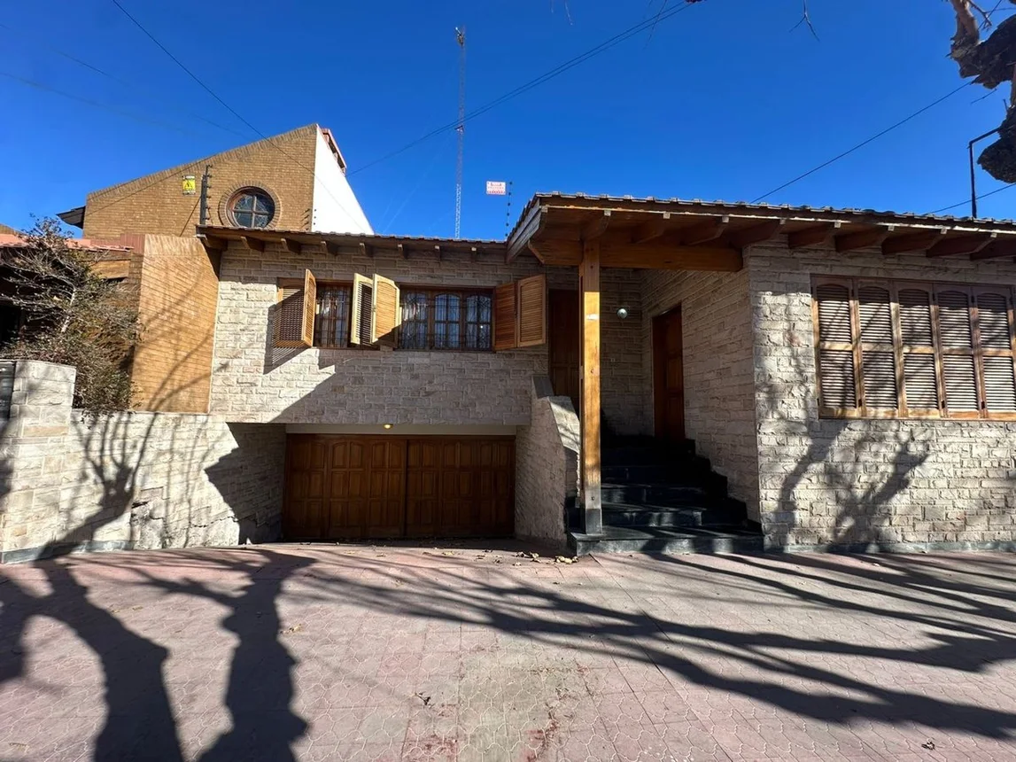 Casa en venta en Guaymallén