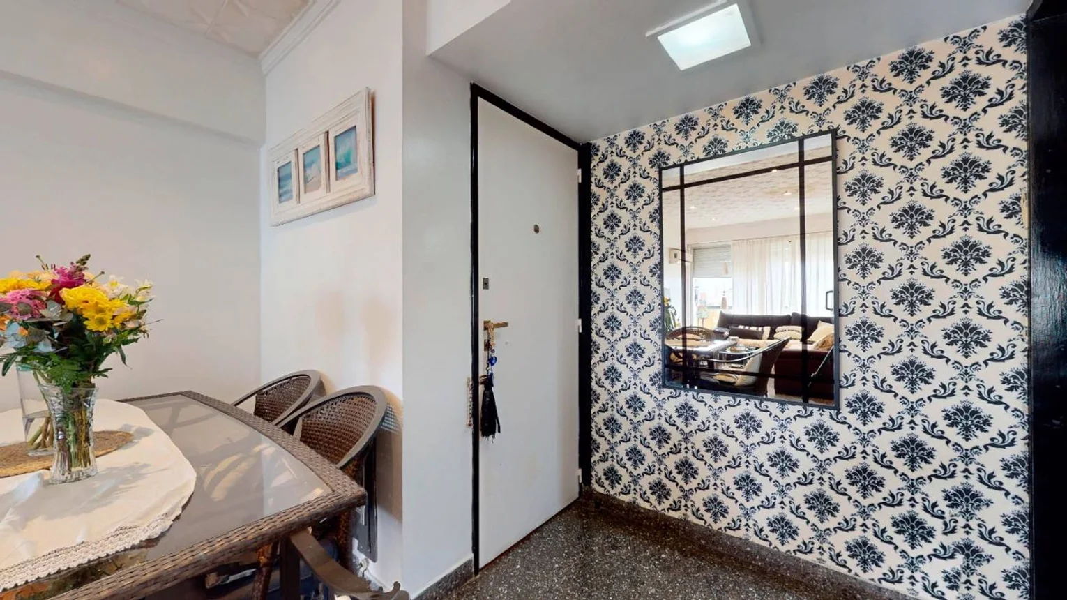 Departamento de 3 ambientes en venta en La Plata, Calle 56 Entre 5 y 6 500