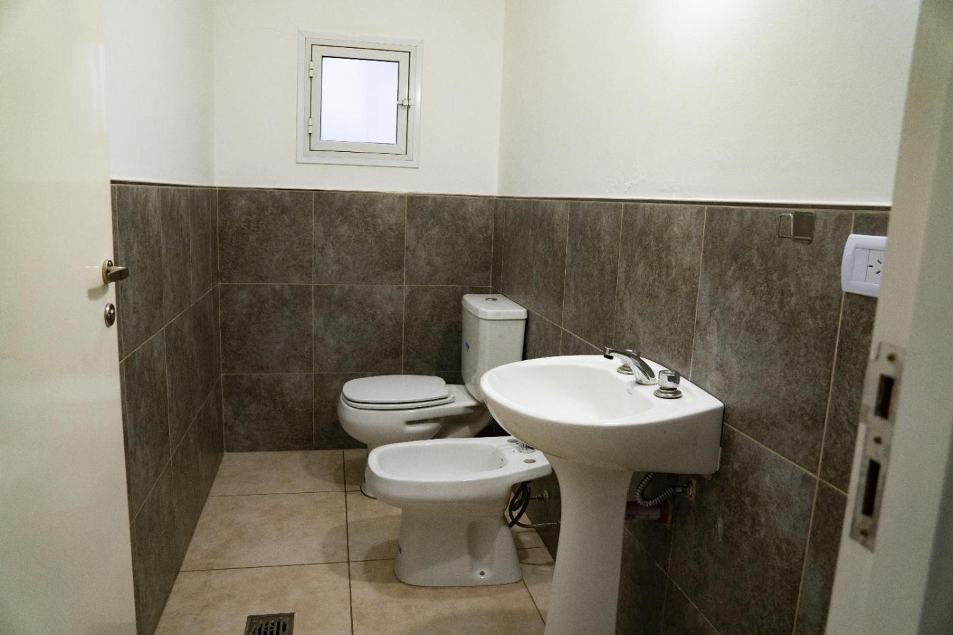 DEPARTAMENTO EN VENTA BALCARCE AL 1400 MACROCENTRO - foto 8