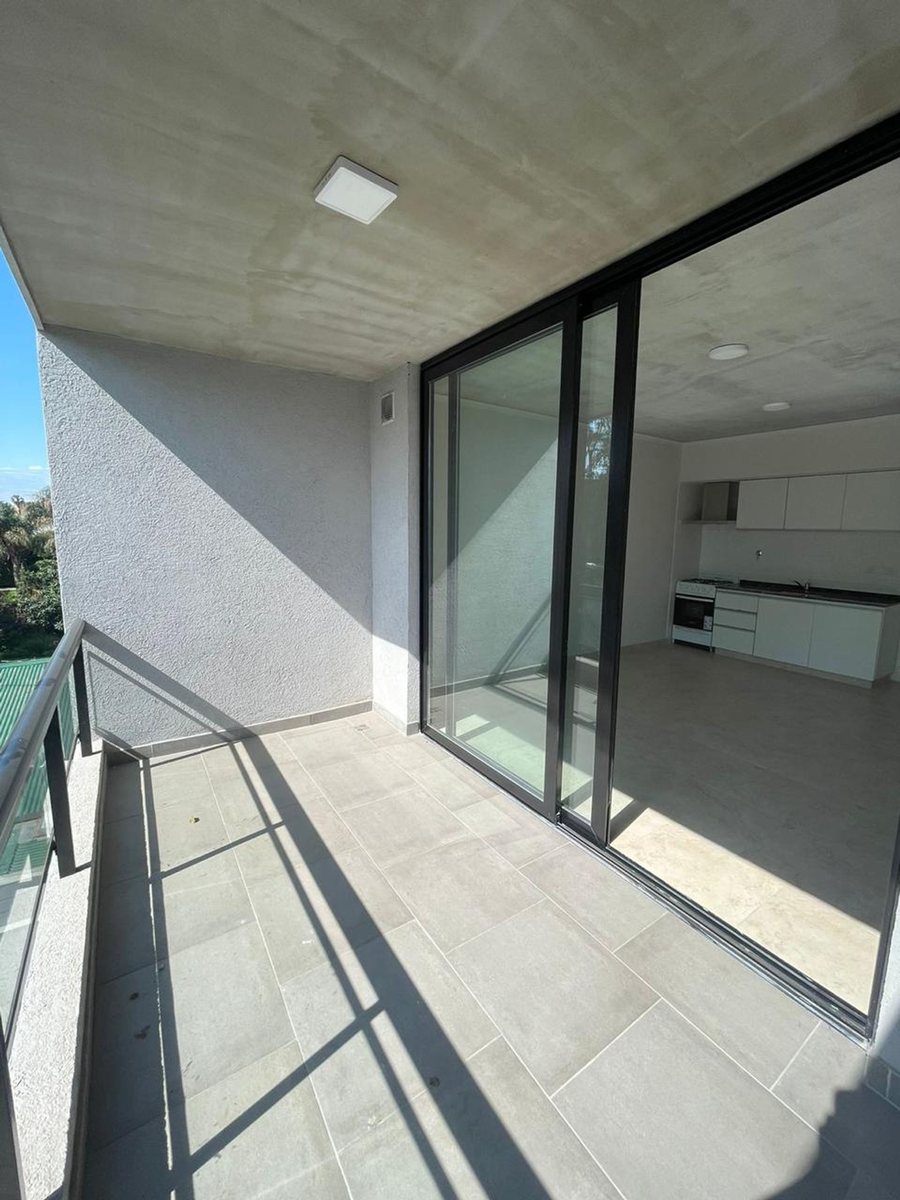 Foto 7 — VENTA DEPTO 2 AMB C/BALCÓN -BAUL/COCH - MORENO