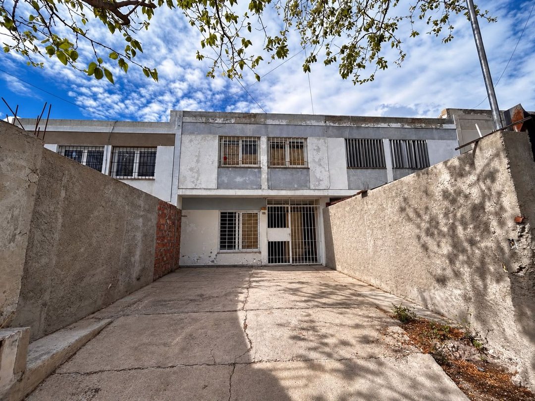 DUPLEX 3 DORMITORIOS EN GODOY CRUZ