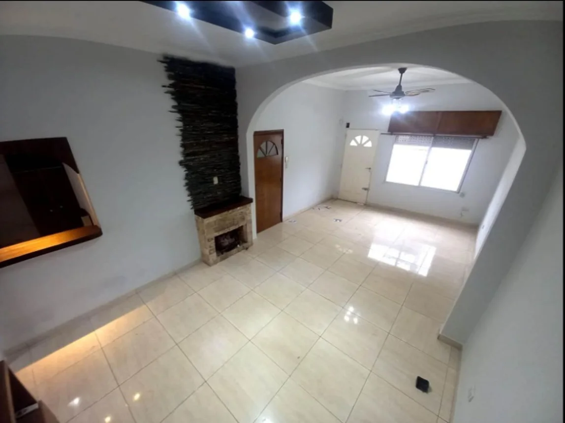 Venta casa 3 dormitorios cochera, foto 3