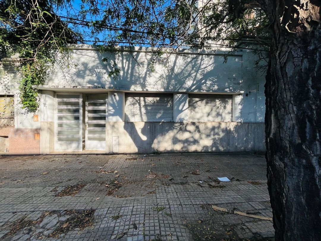 LOTE EN VENTA EN LA PLATA - IDEAL DESARROLLO