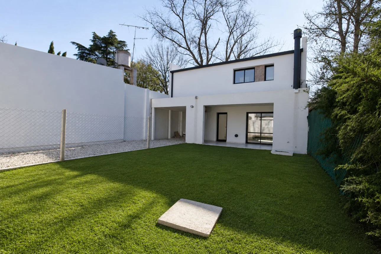 Casa dúplex en venta en City Bell