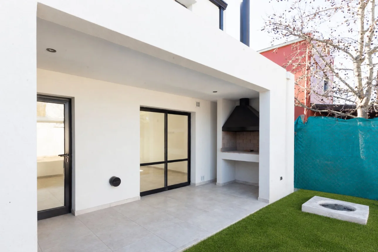 Casa dúplex en venta en City Bell, foto 2