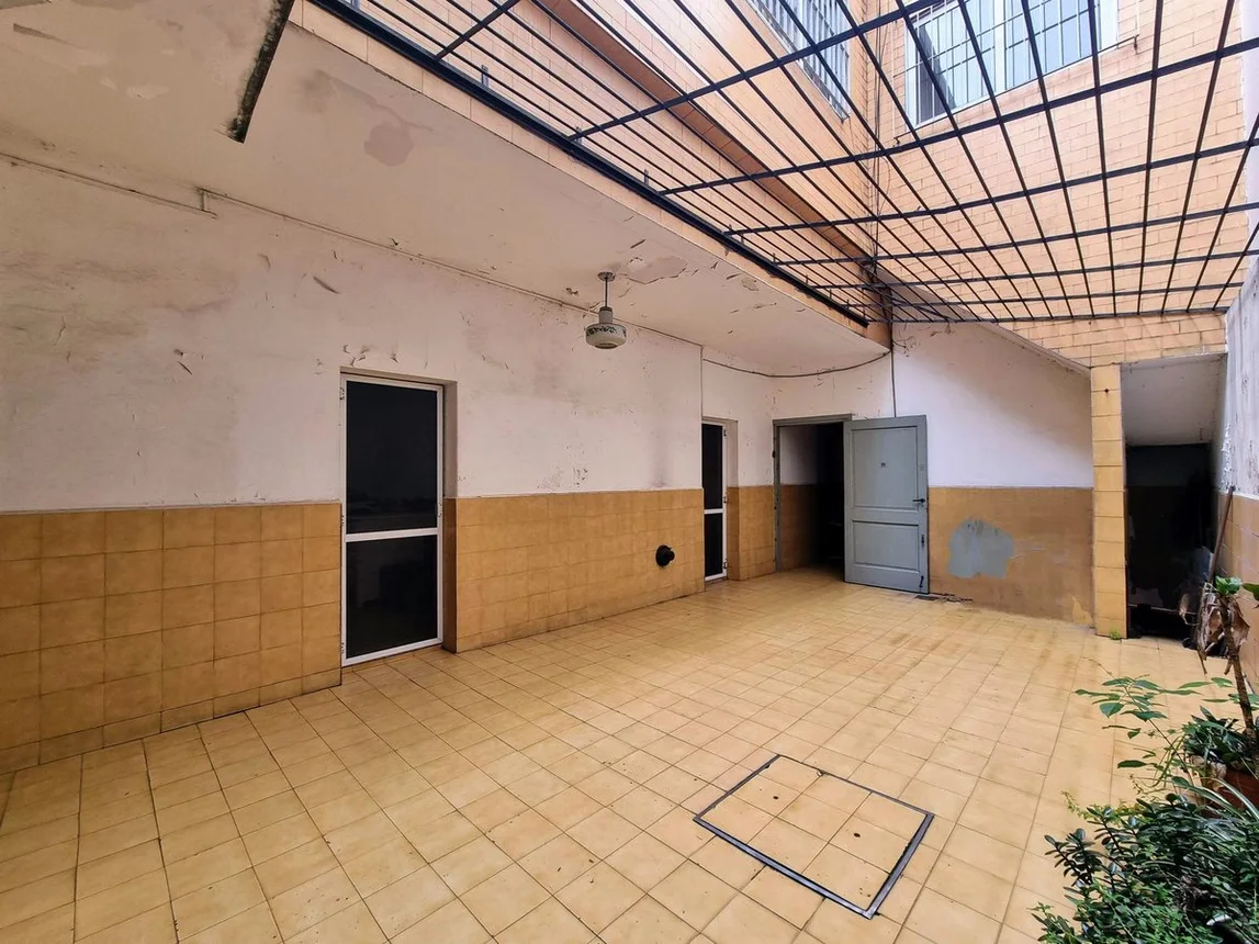 Casa de 14 ambientes en venta en Villa Real, Cortina 1900, foto 2