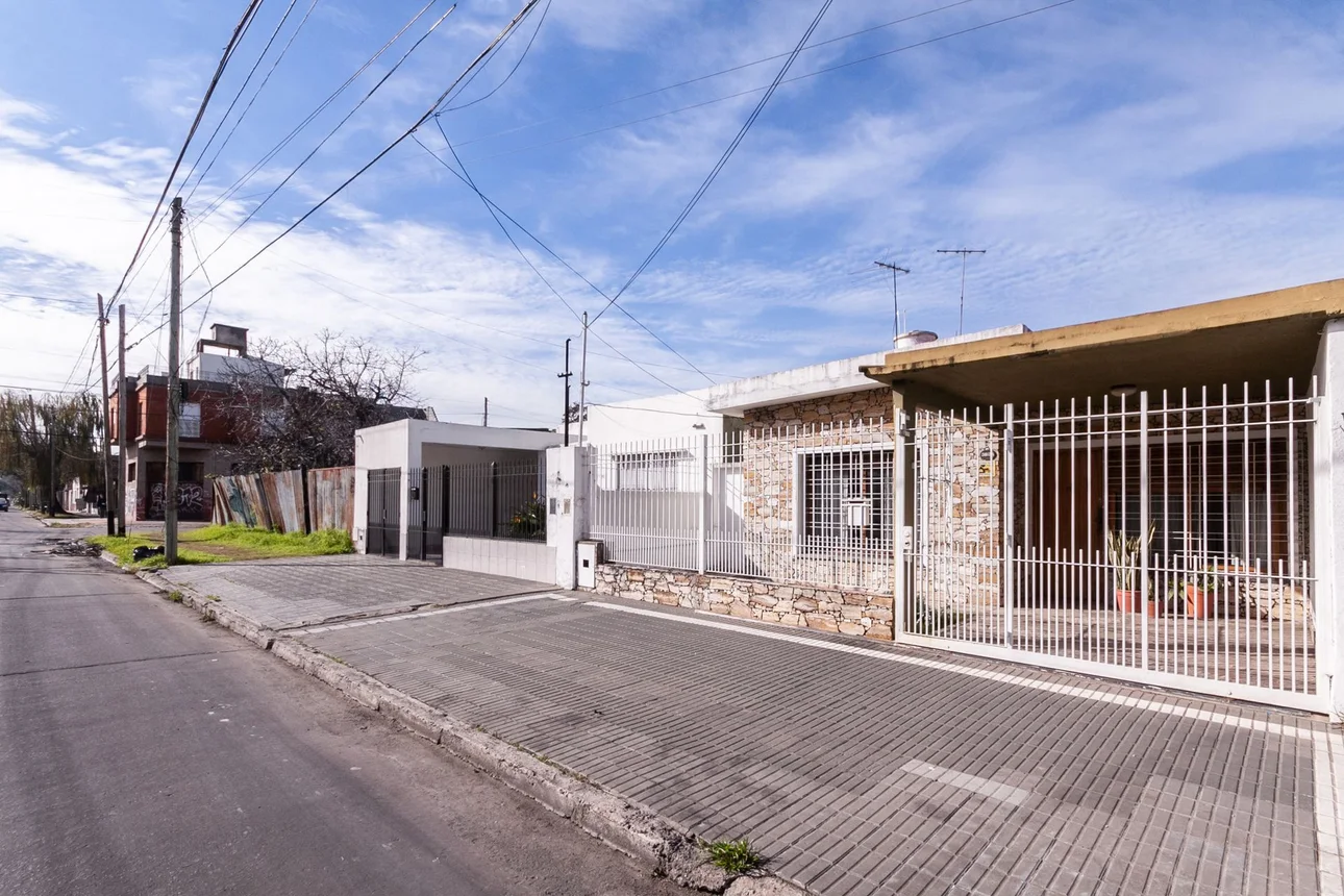 Casa en venta en Remedios de Escalada, foto 3