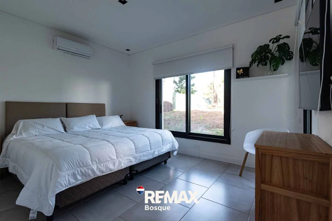Casa en venta en Pinamar, foto 3