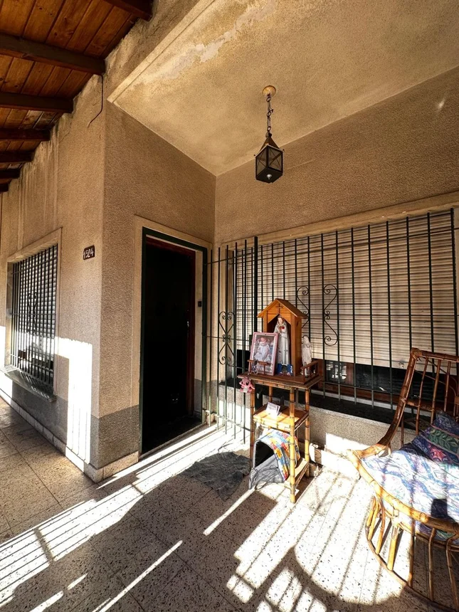 Casa de 4 ambientes en venta en Lanús Oeste, Enrique Fernández 1500, foto 2