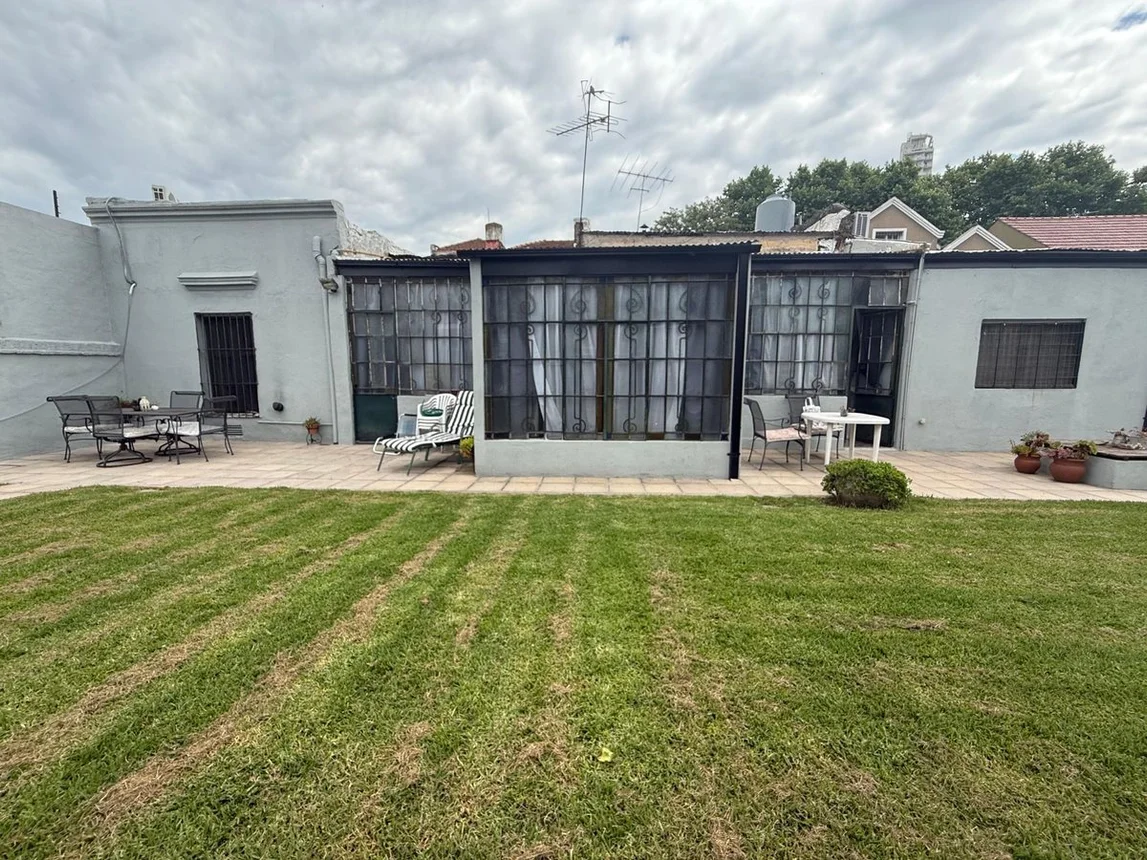 Casa en venta en Temperley
