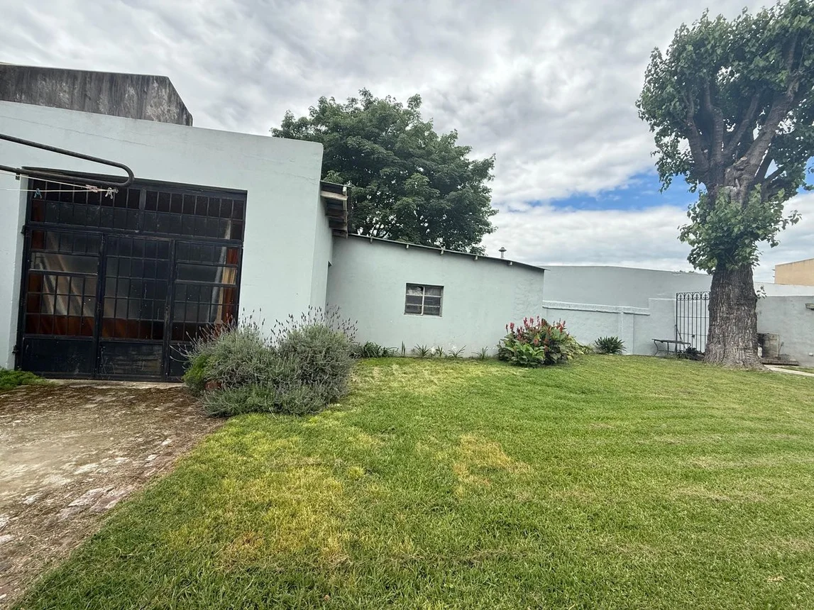 Casa en venta en Temperley, foto 2