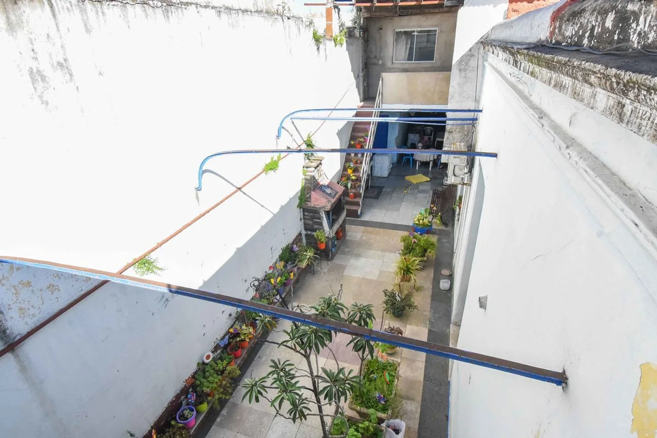 Casa de 5 ambientes en venta en Parque Chacabuco, Balbastro 500, foto 3