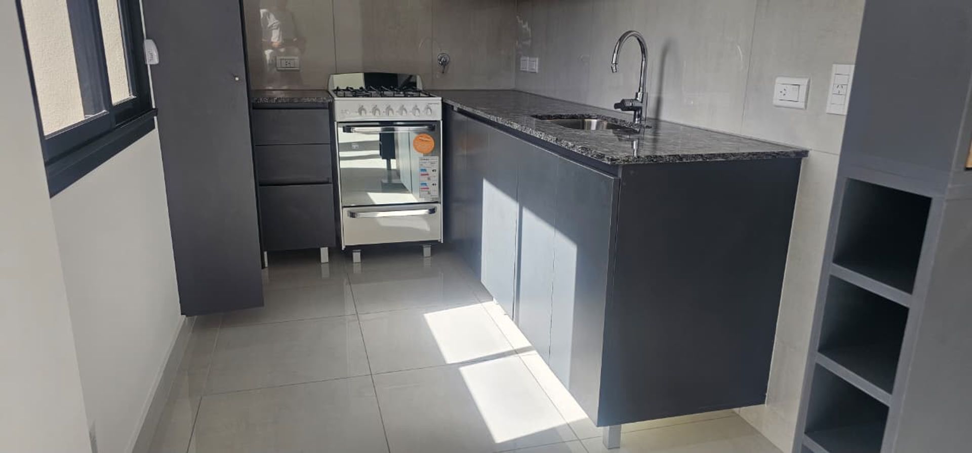 DEPARTAMENTO VENTA MACROCENTRO DEAN FUNES 1100 - foto 4