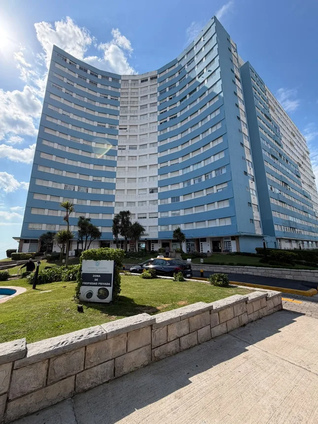 Departamento de 5 ambientes en venta en Mar del Plata, Falucho 0, foto 2