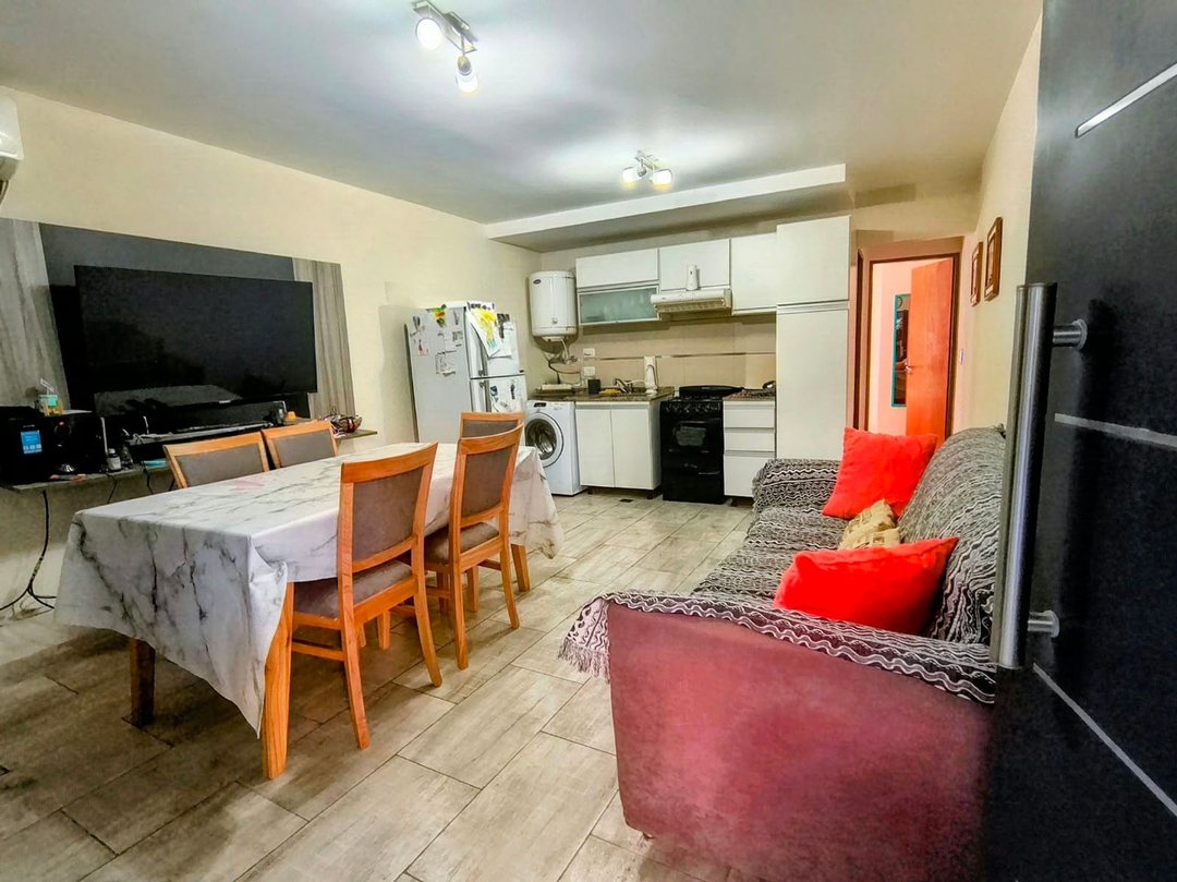 VENTA-DEPARTAMENTO P.B 2 AMBIENTES C/COHERA-MORÓN