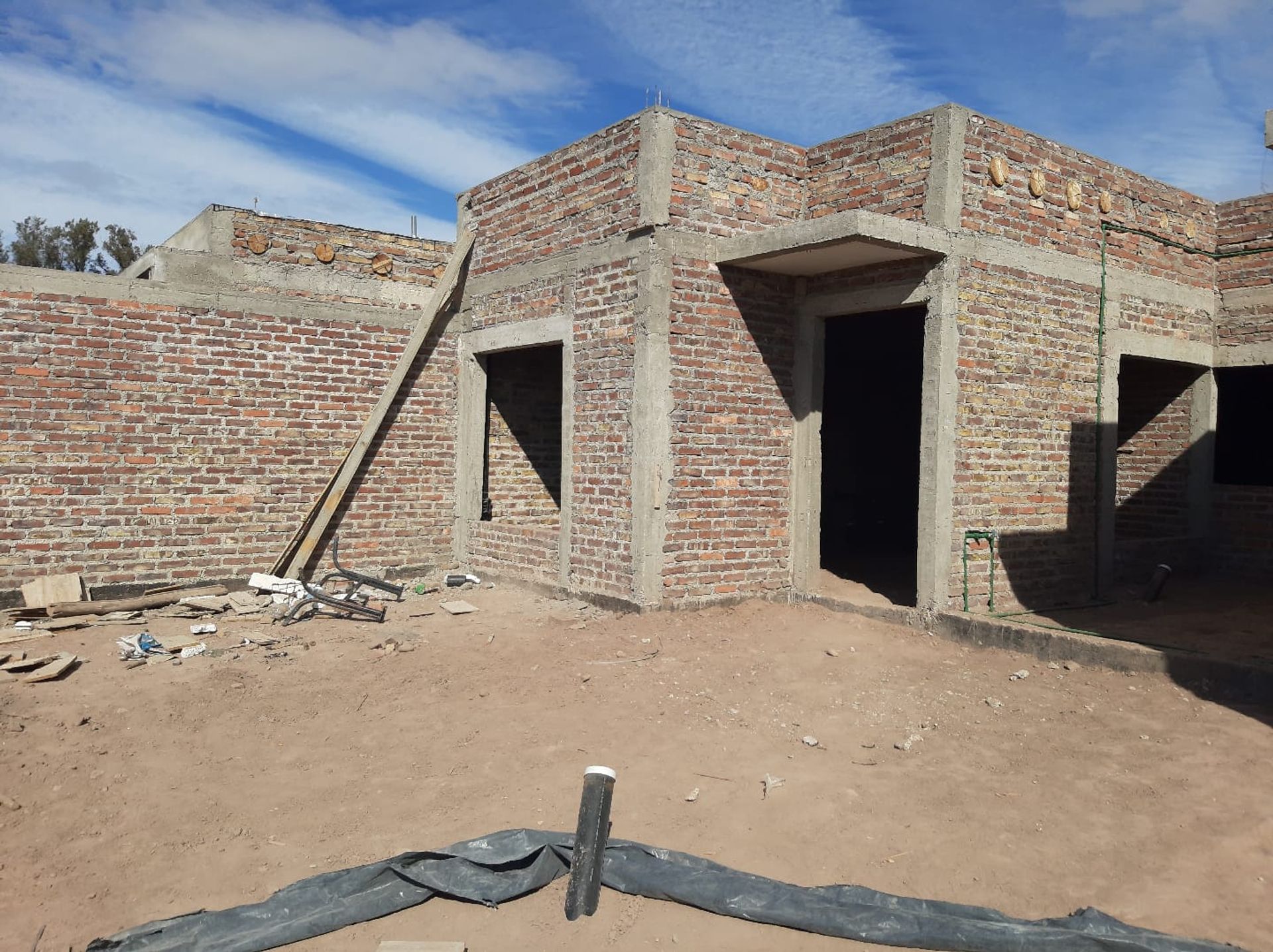 Casa en 25 de Mayo Oeste 1100