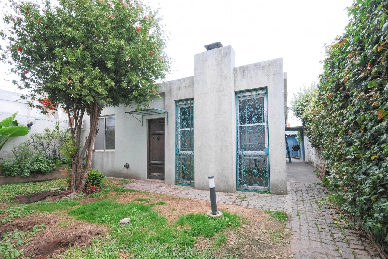 PH en venta en Martínez, José Martí 2300