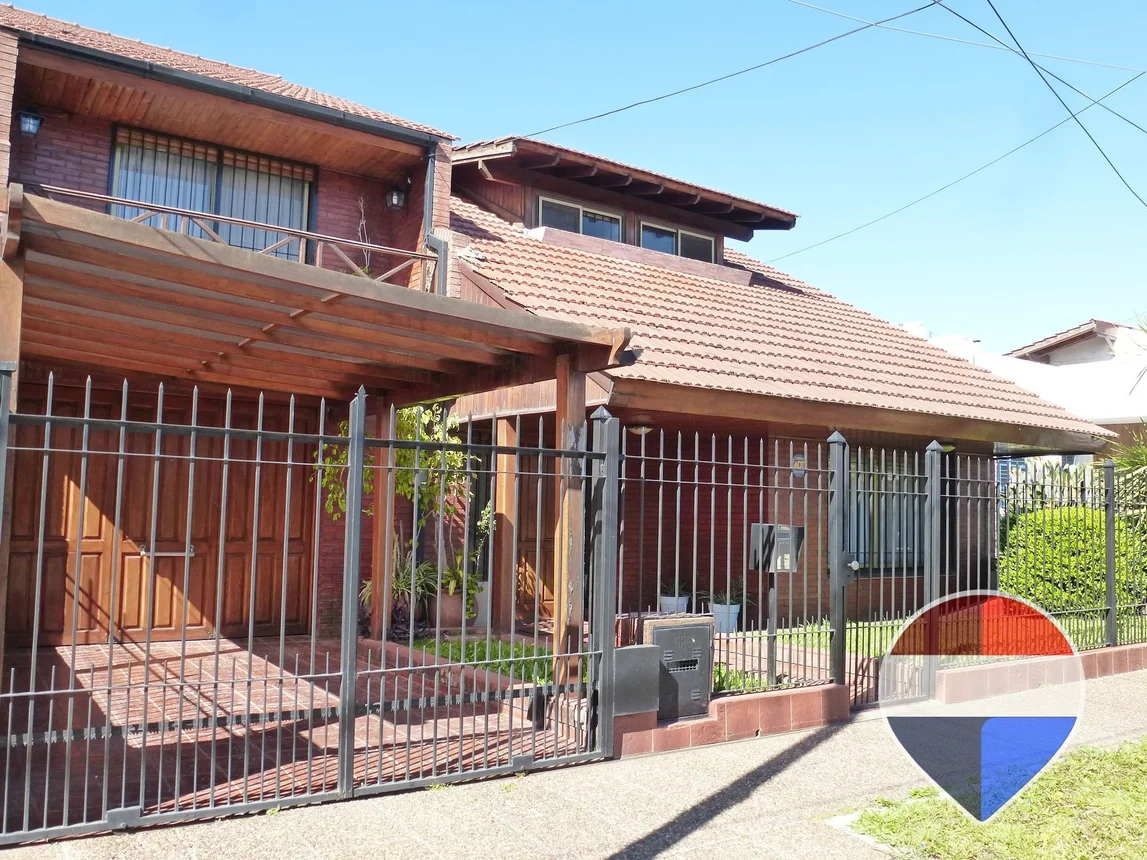 Casa en venta en Burzaco