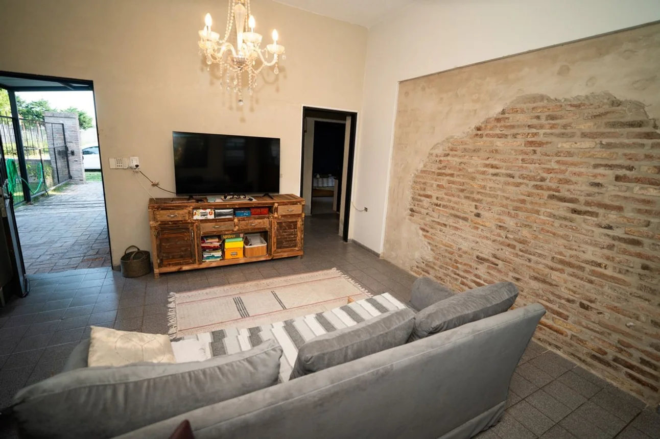Casa de 3 ambientes en venta en Rosario, Brasil 3900, foto 2