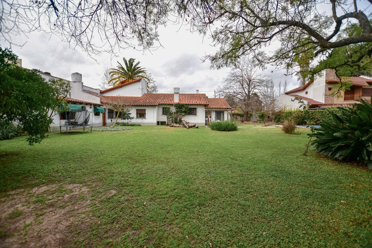 Casa de 4 ambientes en venta en Manuel B. Gonnet, 503 E/ Belgrano y 21 2600, foto 4