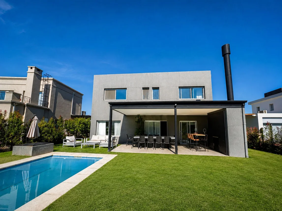 Casa en venta en Belén de Escobar, foto 2