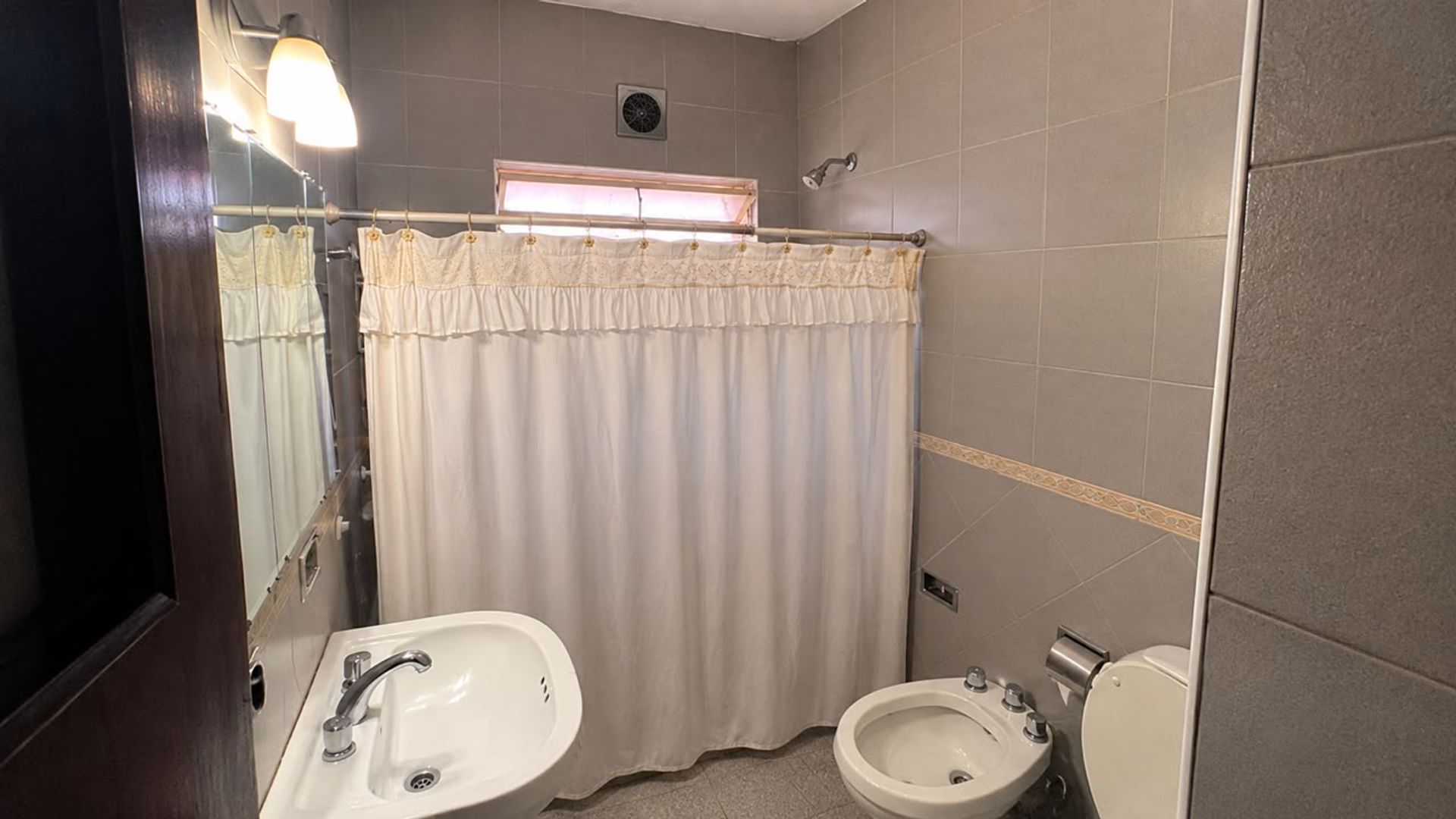 CASA VENTA ZONA TRES CERRITOS 5 DORM APTA CRÉDITO - foto 16