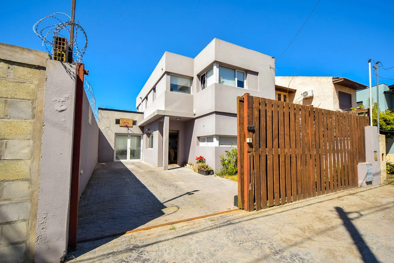 Casa de 3 ambientes en venta en Mar del Plata, Méndez Funes de Millan 900