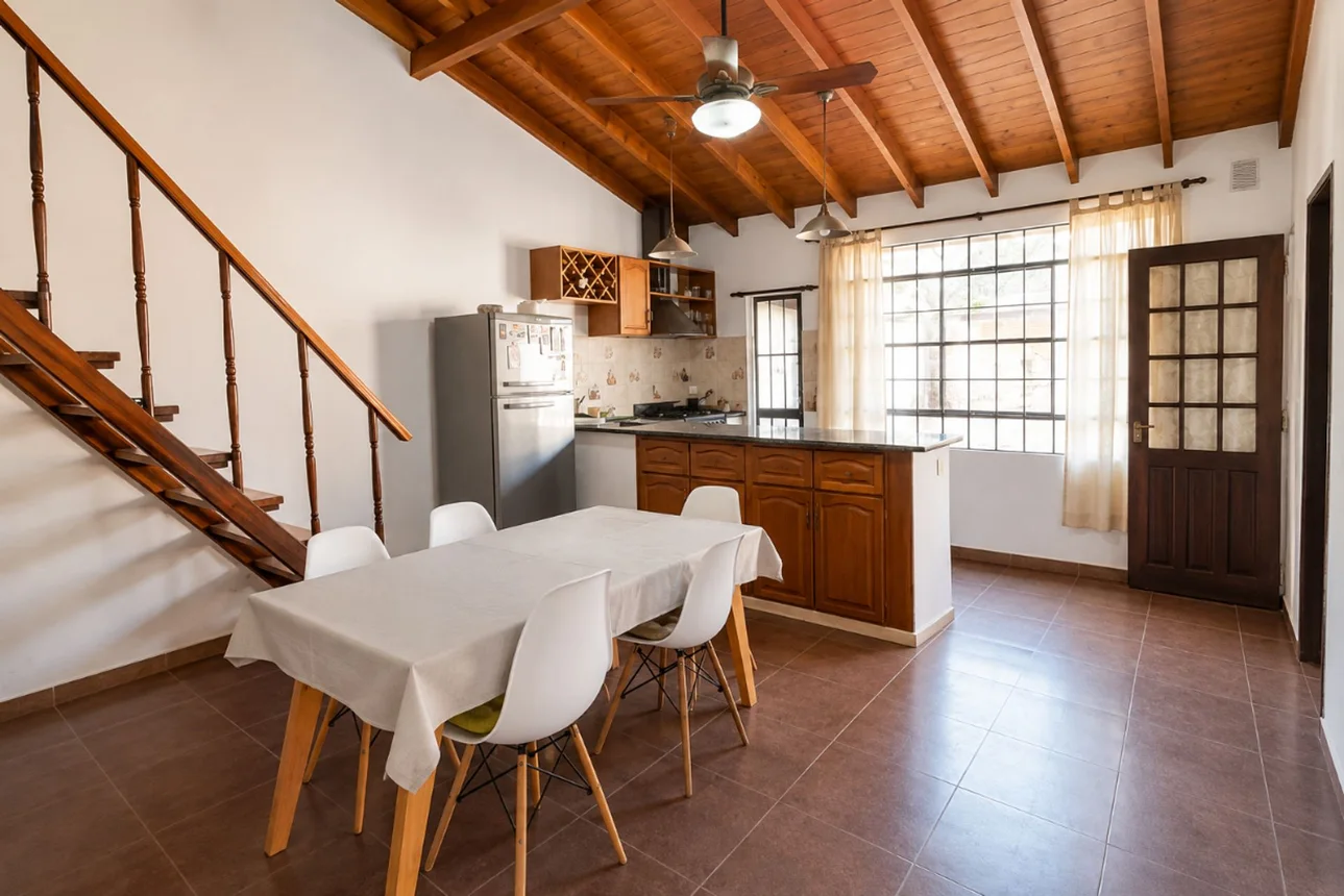 Casa dúplex en venta en Longchamps