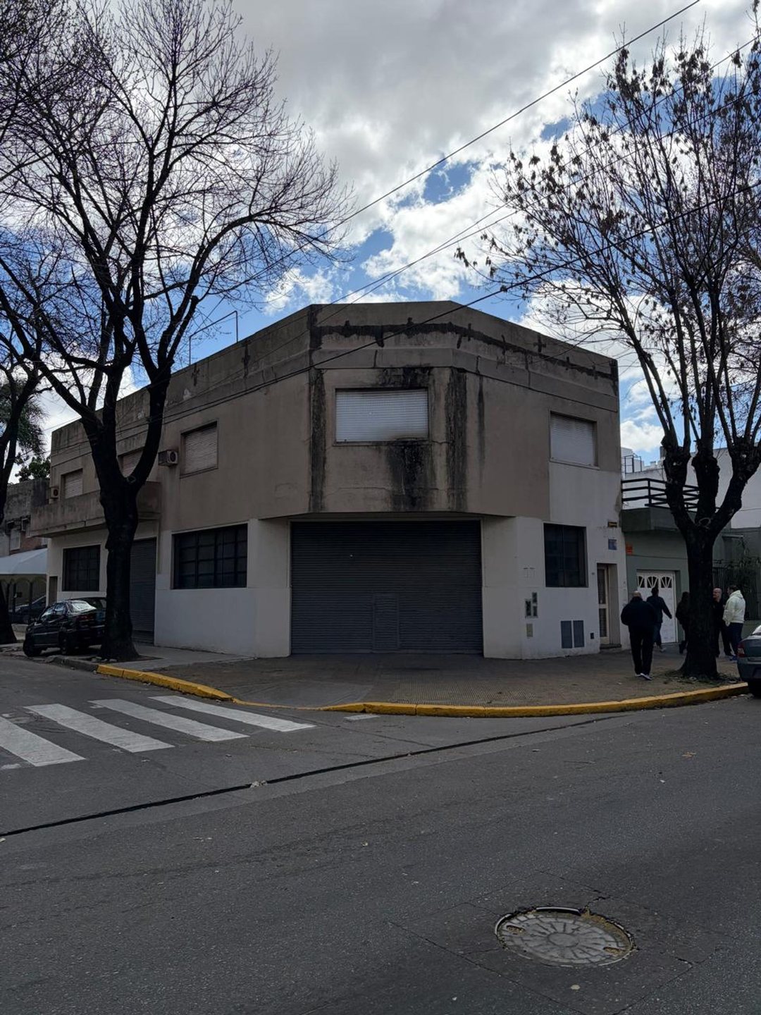 Excelente oportunidad de Inversion Casa + Galpon