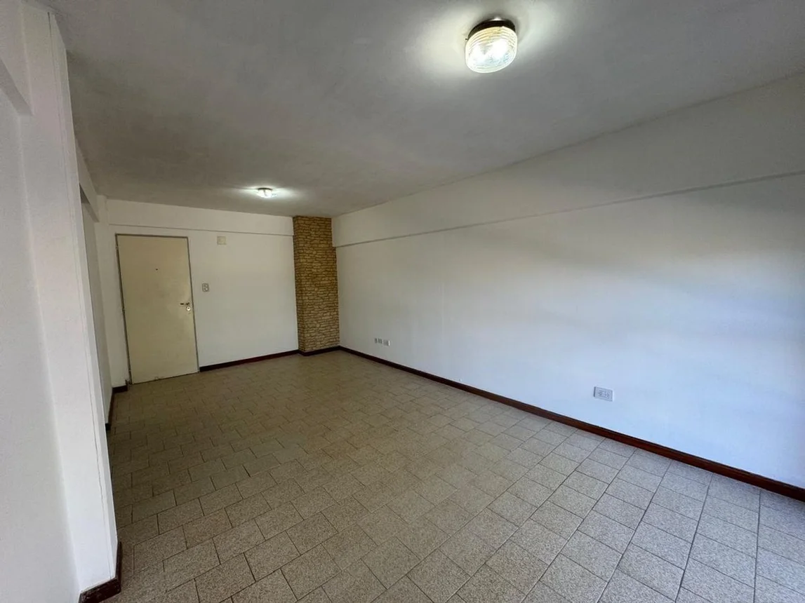 Departamento de 3 ambientes en alquiler en Mar del Plata, Avenida Constitución 10100